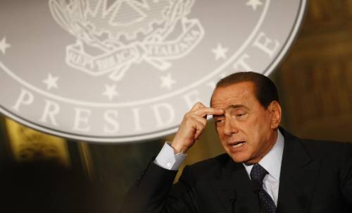 Caso Unipol, il gip non molla: 
Silvio a processo per Consorte