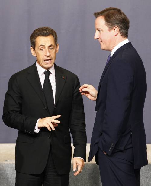 Libia, Cameron e Sarkozy in visita a Tripoli 
"Niente vendette, ora serve uno stato di diritto"