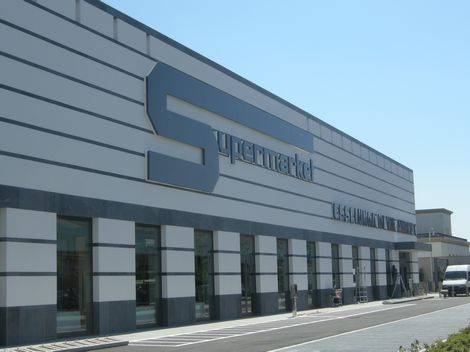 Esselunga, le toghe danno ragione alle Coop: 
300mila euro di multa e ritiro di Falce e carrello 