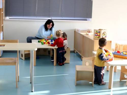 Via libera al buono scuola 
per gli asili privati 
come in Lombardia