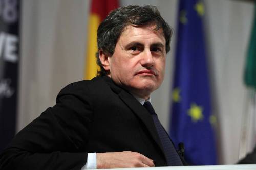 Alemanno: "Spetta al Cav indicare il suo erede"