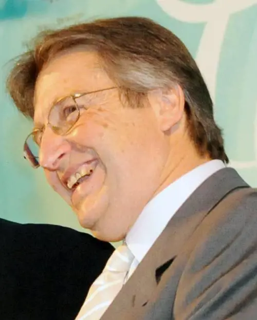 Lacqua sporca unisce i «nemici»