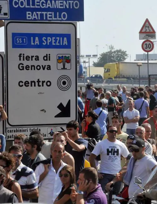 Lultima giravolta della Cgil: adesso paralizza la città per dare ragione al governo