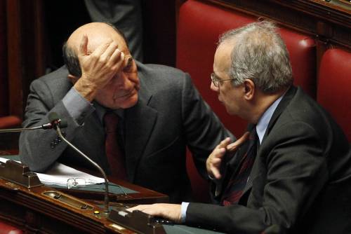 Veltroni punta su Renzi 
per spodestare Bersani