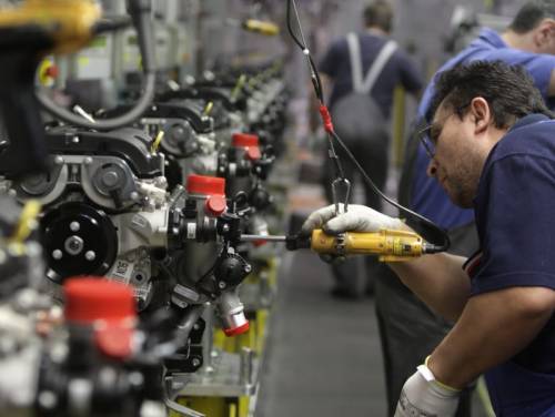 L'industria italiana vola: 
la produzione ai massimi 
Ad agosto cresce del 4,3%