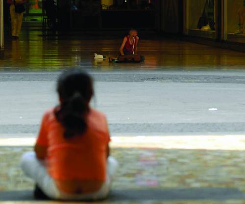 «Kosovari e iracheni: è boom di bimbi stranieri abbandonati»