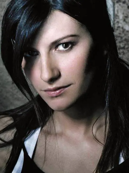 Da Zalone a Laura Pausini: tutti i big in arrivo a Genova