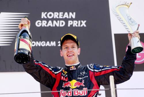 Formula Uno, Vettel vince anche in Corea 
E alla Red Bull va anche il titolo costruttori 