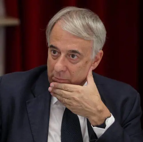 Pisapia contro l’Ambrogino all’ex terrorista D’Elia
