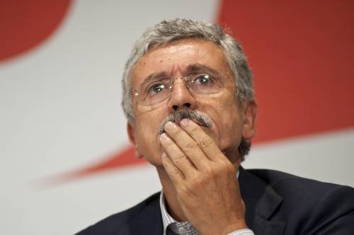 Enac, cinque voli a sbafo 
mettono nei guai D'Alema