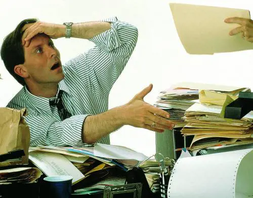 Prigionieri del censimento ma fuggire è impossibile