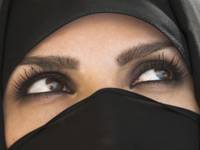 Se il Pd difende il burqa "La legge che lo vieta è anticostituzionale..."