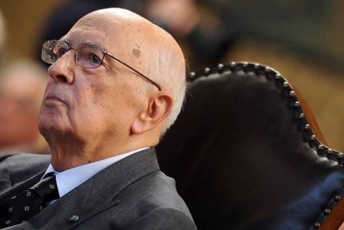 Anche Napolitano contro Merkel e Sarkozy: "Sull'Italia sgradevoli e inopportune espressioni"