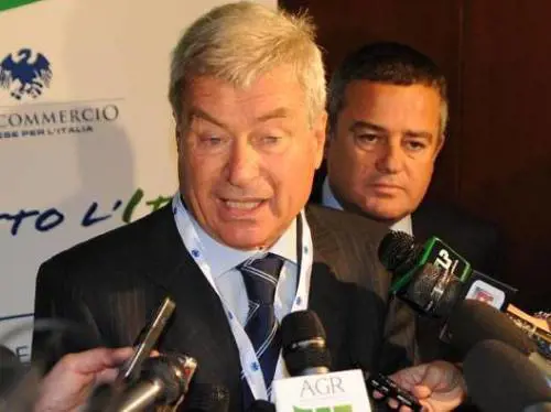 Confcommercio: «Mai commissariati dai franco-tedeschi Ora meno tasse»