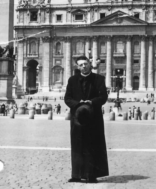 Quando i preti da marciapiede assomigliavano a don Camillo