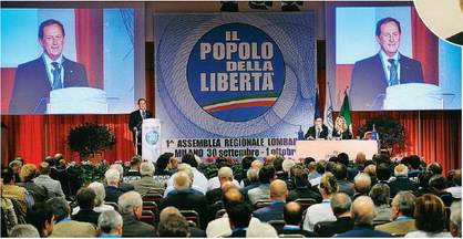 Pdl, boom d’iscritti in Lombardia ed entro fine mese il congresso