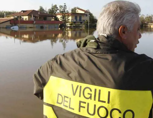 «Il pericolo è finito». Ma un’anziana annega in casa