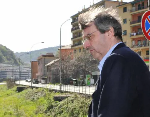 Nellalbum delle figuracce anche un sito che pensa a esaltare i centri sociali