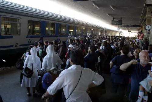 Unitalsi compie 90 anni Esposte le reliquie della santa di Lourdes