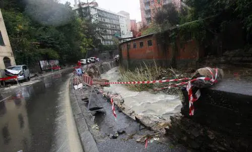 I soldi anti alluvioni usati per far festa