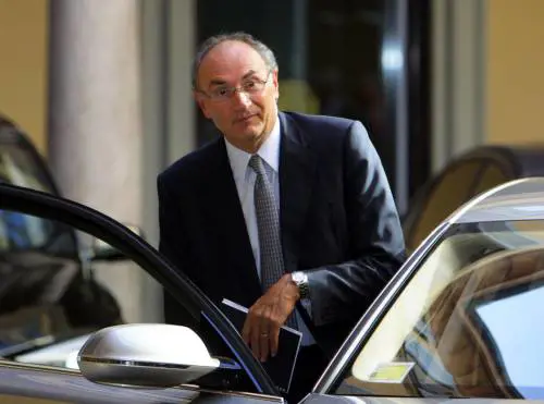 Unicredit fa pulizia e perde 10 miliardi