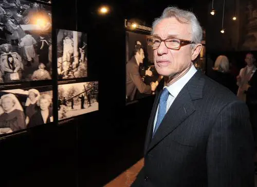 Bazoli in slalom tra fondazioni e manager