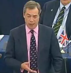 L’eurodeputato inglese contro i tecnocrati diventa l’idolo del web «Sull’Italia ha ragione»