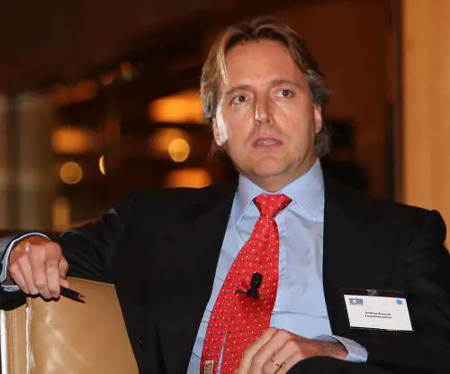 Bpm vale quanto la cassa e stringe sul capo azienda