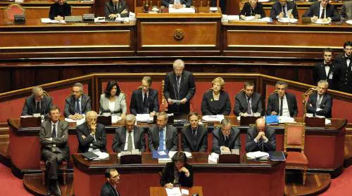 Ma Grillo si smarca: «Infantilismo politico»