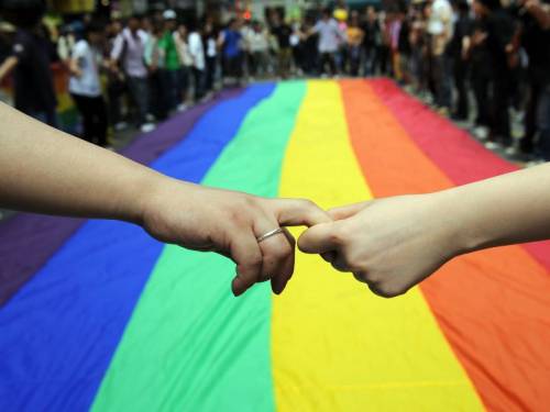 Nigeria, 14 anni di carcere per gli omosessuali che vogliono sposarsi