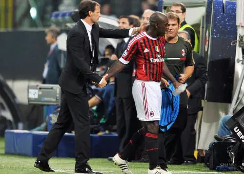 Al tavolo dei lunghi coltelli Moratti non porta regali