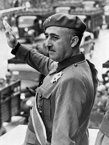 L'ultima beffa di Zapatero: le spoglie di Francisco Franco siano traslate dal mausoleo