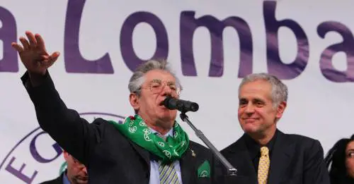 Asse Formigoni-Lega. Il Pdl: "La staffetta? Non è in programma"