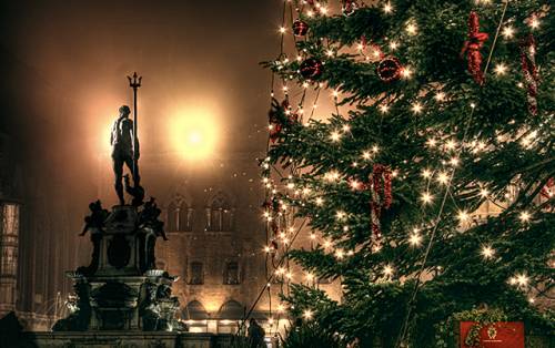 Natale e Capodanno: 10 idee per passare le feste nelle città d'arte dell'Emilia Romagna