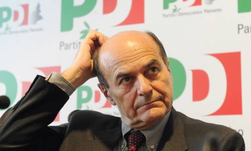 La sinistra critica Monti Bersani: "Sulle pensioni approccio troppo duro"