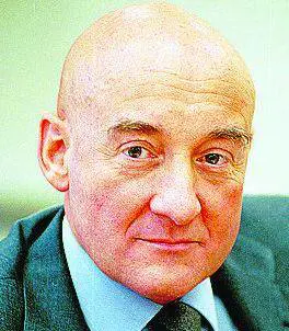 «Giuliano se ne frega delle piccole imprese»