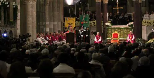 Scola: «Crisi, serve il contributo di tutti»