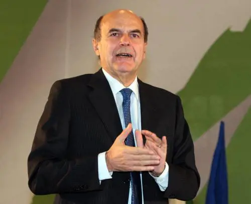 Bersani contro i farmacisti:  solo la moglie non protesta