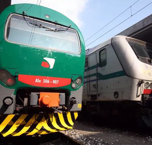 Monti taglia e i pendolari tremano: «Treni più cari? Basta con i salassi»