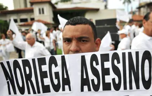 «Faccia d’ananas» torna a casa, ma in galera
