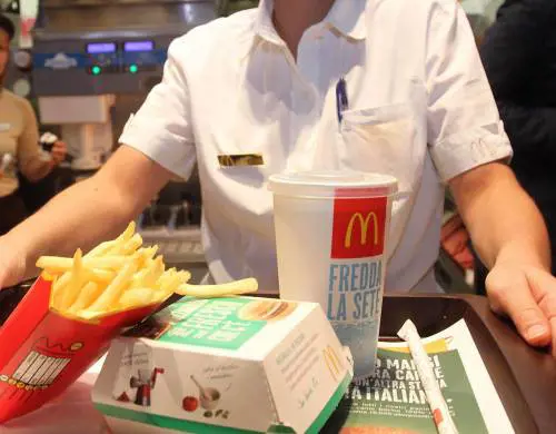 Lavorare da McDonald’s?  Non è poi così male