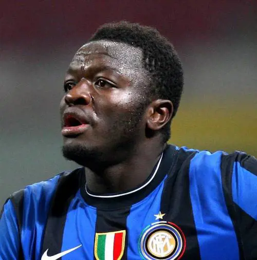 Rubano gioielli a casa Muntari mentre lui gioca a San Siro