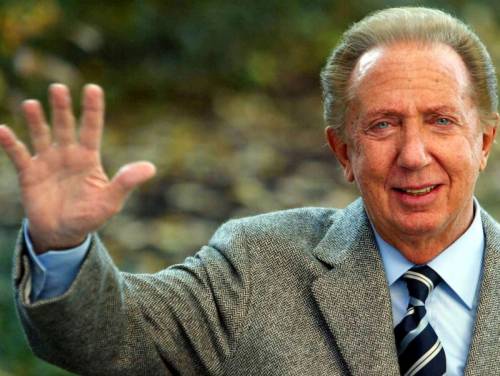 Mike Bongiorno cremato Le ceneri saranno disperse tra le valli del Cervino