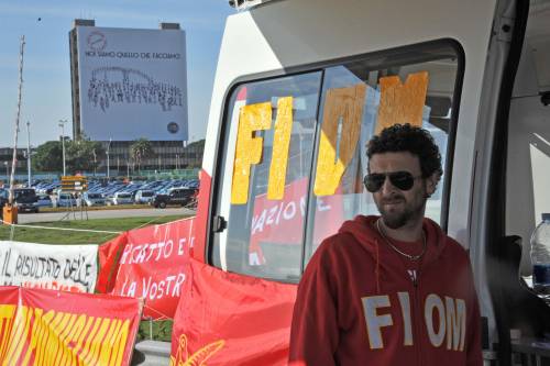 Fiat, trovato l'accordo per il nuovo contratto Ma la Fiom non firma