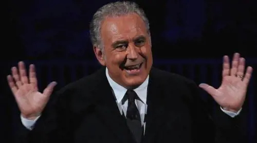 L'ultima sfida di Santoro: acquistare sei canali tv con i soldi che ha raccolto