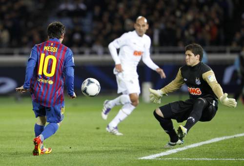 Barça campione del mondo: 4 gol ai brasiliani del Santos Messi, doppietta e spettacolo