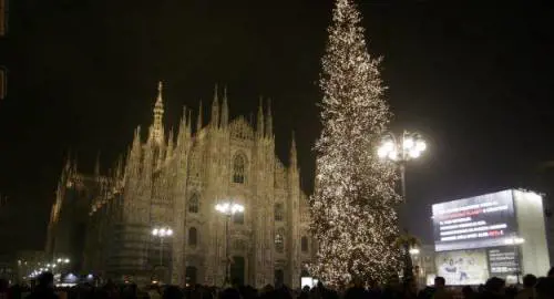 Austerità e buio Natale:  luminarie spente per tagli