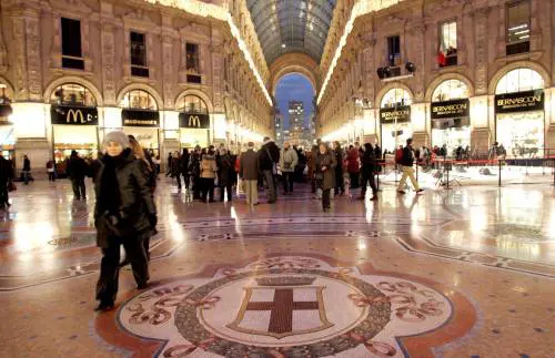 Dopo 50mila ore di lavoro il salotto della città ritrova la sua bellezza