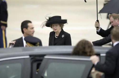 Una statua per la Thatcher divide (al contrario) Labour e Tory