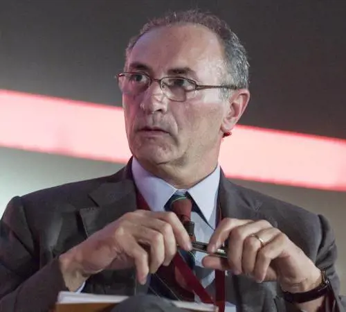 Mediobanca nella morsa Unicredit-Fonsai